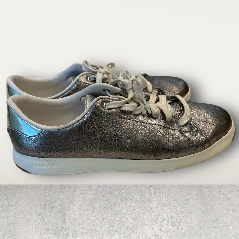 Cole Haan Grandpro Tennis Shoe Metallic Silver Leather Lace Up, Sz 8.5 - Picture 3 of 15